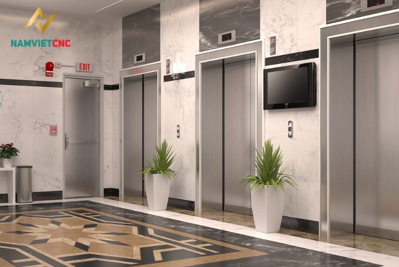 Ưu điểm nổi bật của ốp inox thang máy