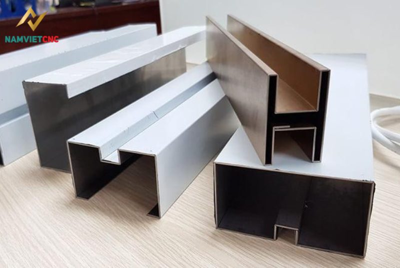 Soi bào rãnh kim loại uy tín tại Nam Việt CNC kỹ thuật soi rãnh kim loại là gì?