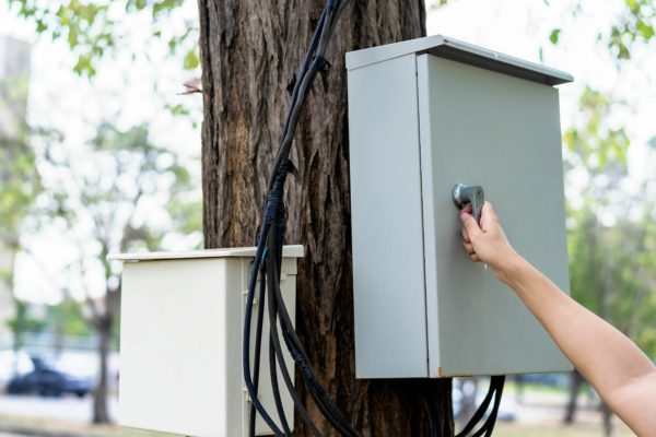 mô tả chung của vỏ tủ điện 600x400x250