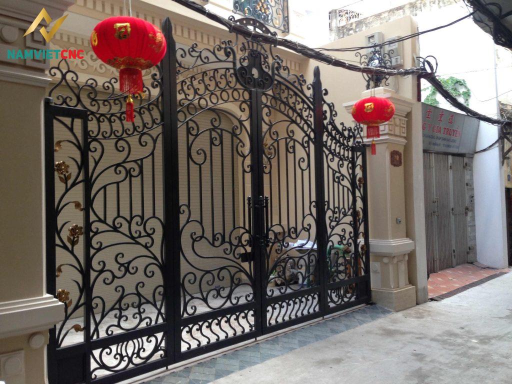 lưu ý khi mua cổng sắt nghệ thuật