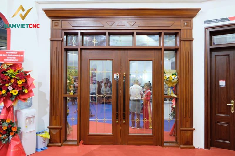 Cửa thép vân gỗ được thiết kế đặc biệt để đáp ứng các yêu cầu an toàn cao cấp