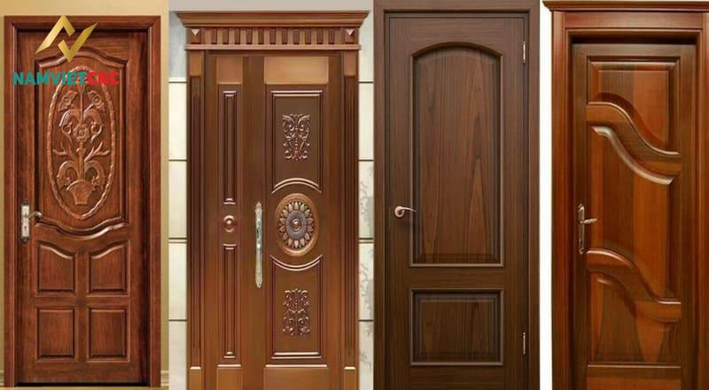 Cửa thép vân gỗ cung cấp sự cách nhiệt tốt, giúp tiết kiệm năng lượng trong gia đình bạn