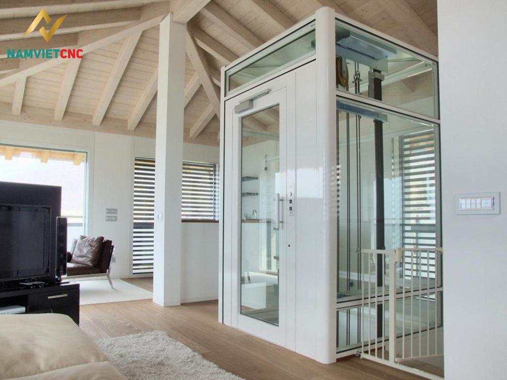Mẹo tiết kiệm điện năng khi sử dụng thang máy