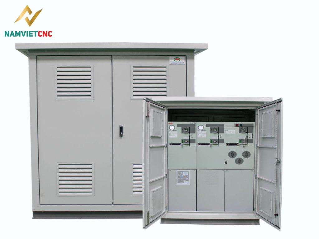 Sự khác nhau giữ vỏ tủ điện trong nhà và ngoài trời